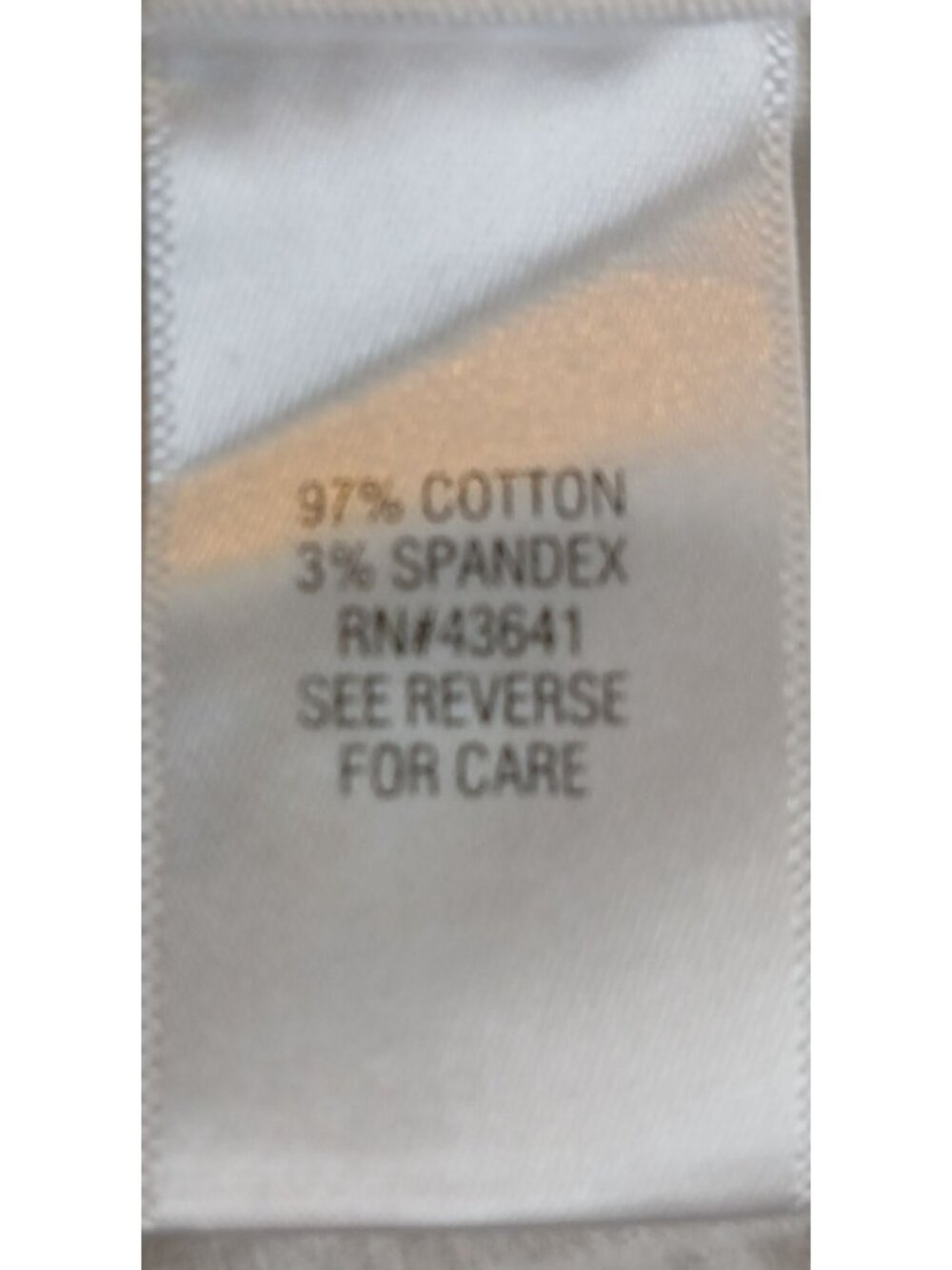 Croft & Barrow Womens White Petite 8P Bermuda Shorts With Button Accents #I-8 - Picture 6 of 8